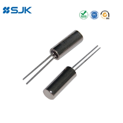 1TC125DFNS019 Resonador de cristal através de buraco 2*6mm ou 3*8mm 32.768KHz 12.5pF ±20ppm -20~+70