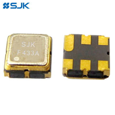 SMD DCC6 SAW Filtro 3.8 X 3.8 Largo intervalo de frequências Compatível com a RoHS
